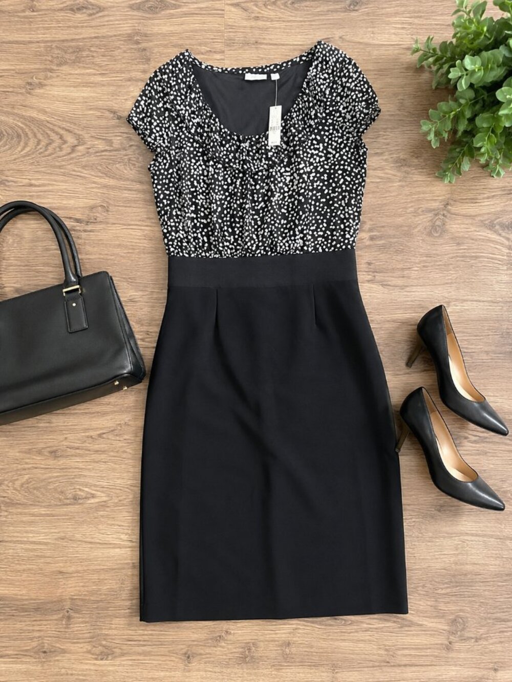 NWT New York & Company Colorblock Midi Dress - Size 12, Chic & Versatile